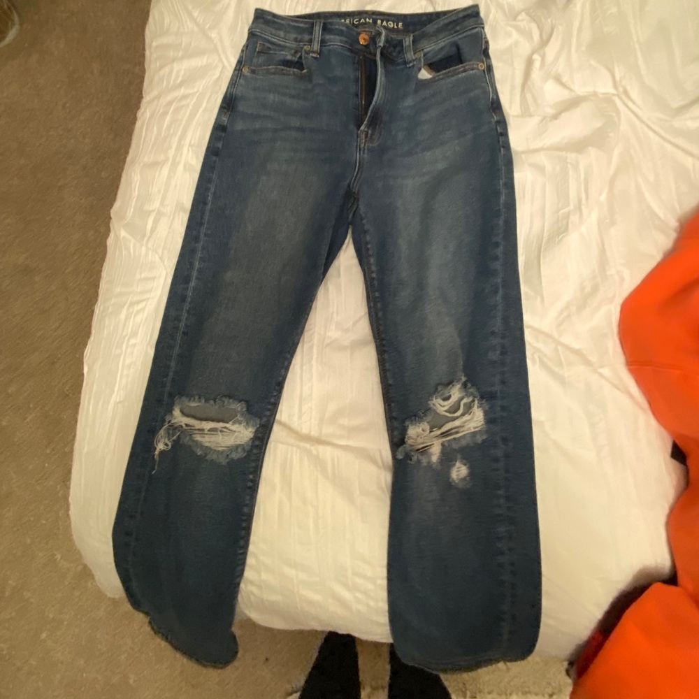 American eagle mom jeans